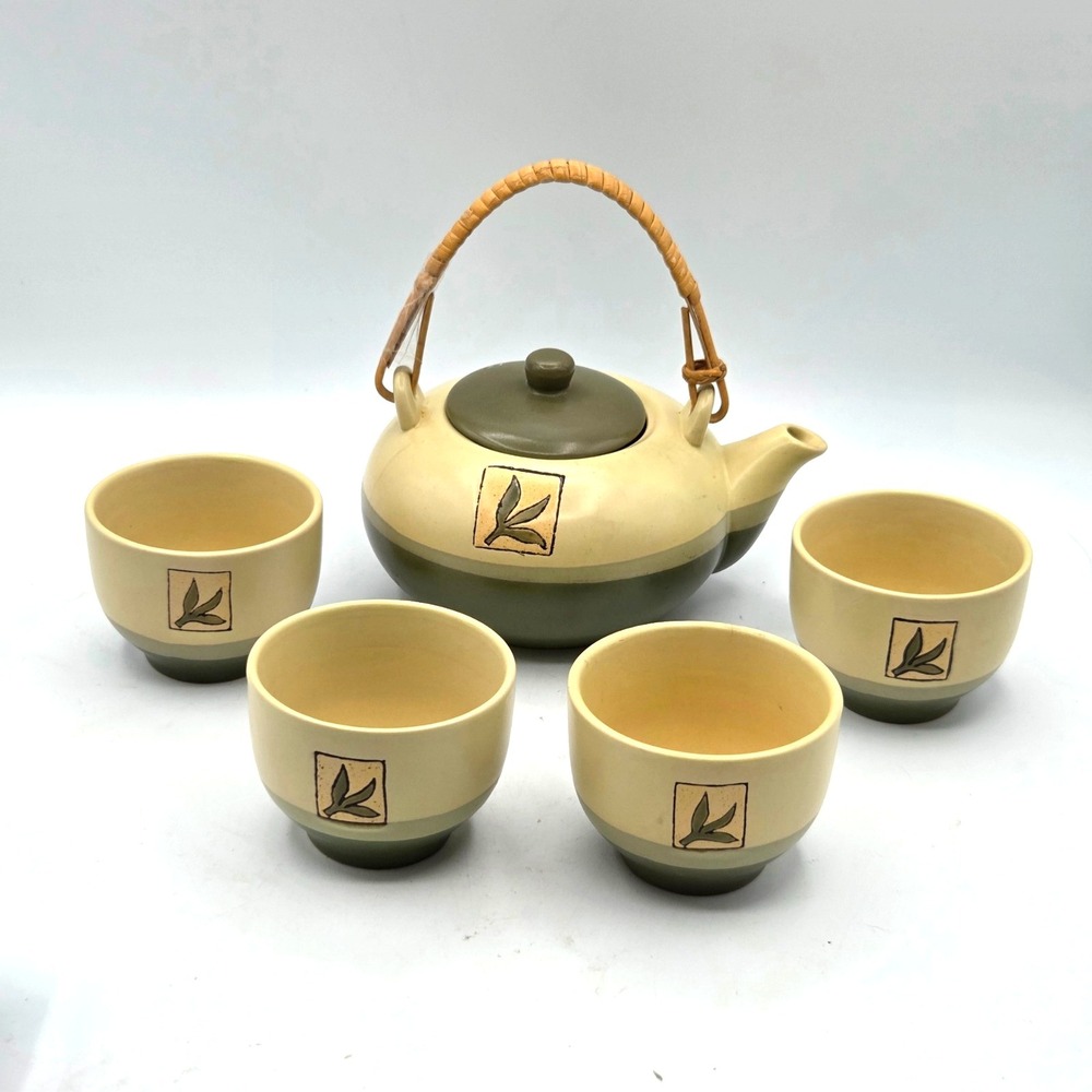 Agatha's Bester Tea Pot Crown Ceramics Tri Tone Green Wicker Handle with 4 cups